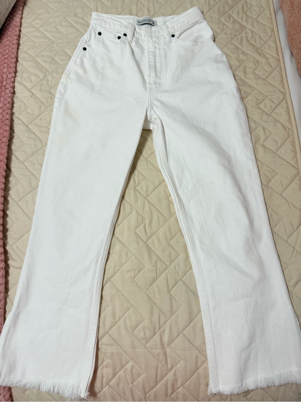 Abercrombie & Fitch Ultra High Rise Kick Flare Curve Love Jeans | Size 24